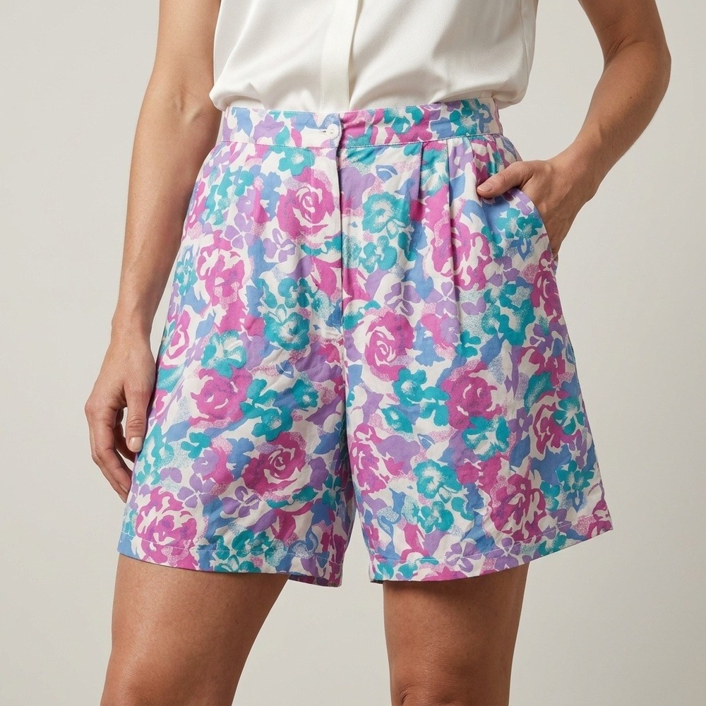 Victoria Wear Vintage 90s Silk Floral High Waisted Pleated Shorts Pink Blue L